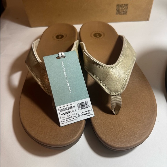 New Women's Tan Sandals sz 12B shoreline shimmer flip flops Waco - Picture 3 of 5